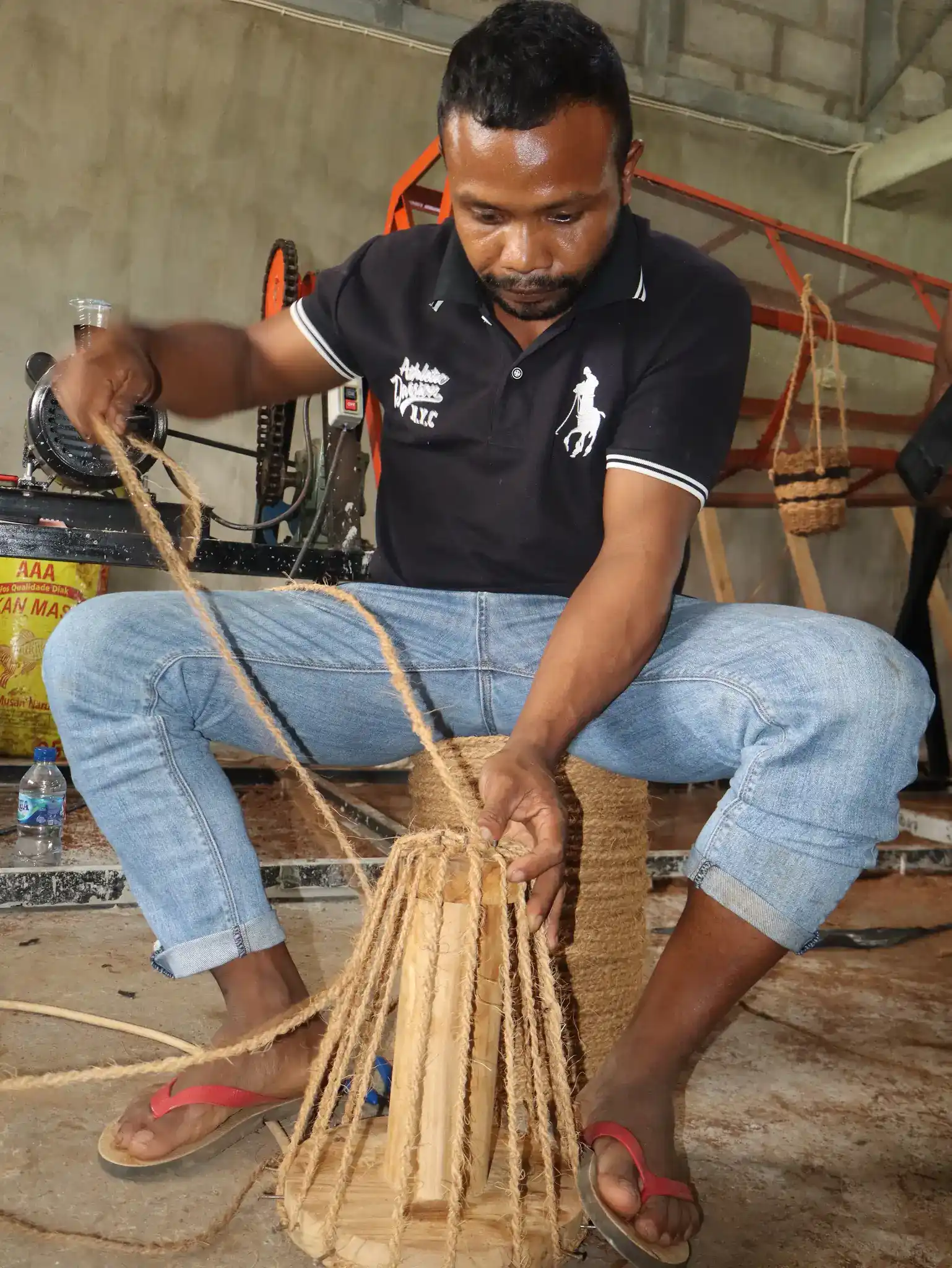 Workshop sabut kelapa dari Oesaka Indonesia diadakan di Timor Leste