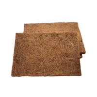 Cocosheet 50x50 Sabut kelapa diolah secara tradisional oleh ibu rumah tangga di Indonesia